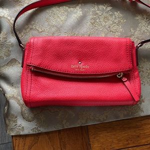 Kate Spade ♠️ red, pebbled leather crossbody